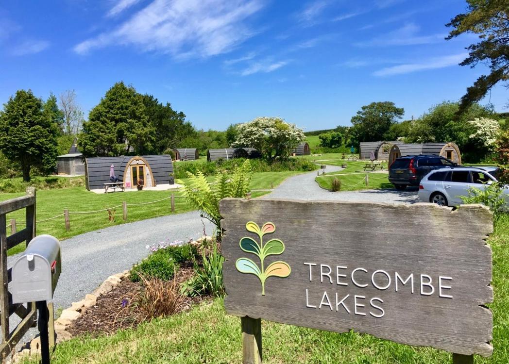 Trecombe Lakes كامبورن المظهر الخارجي الصورة